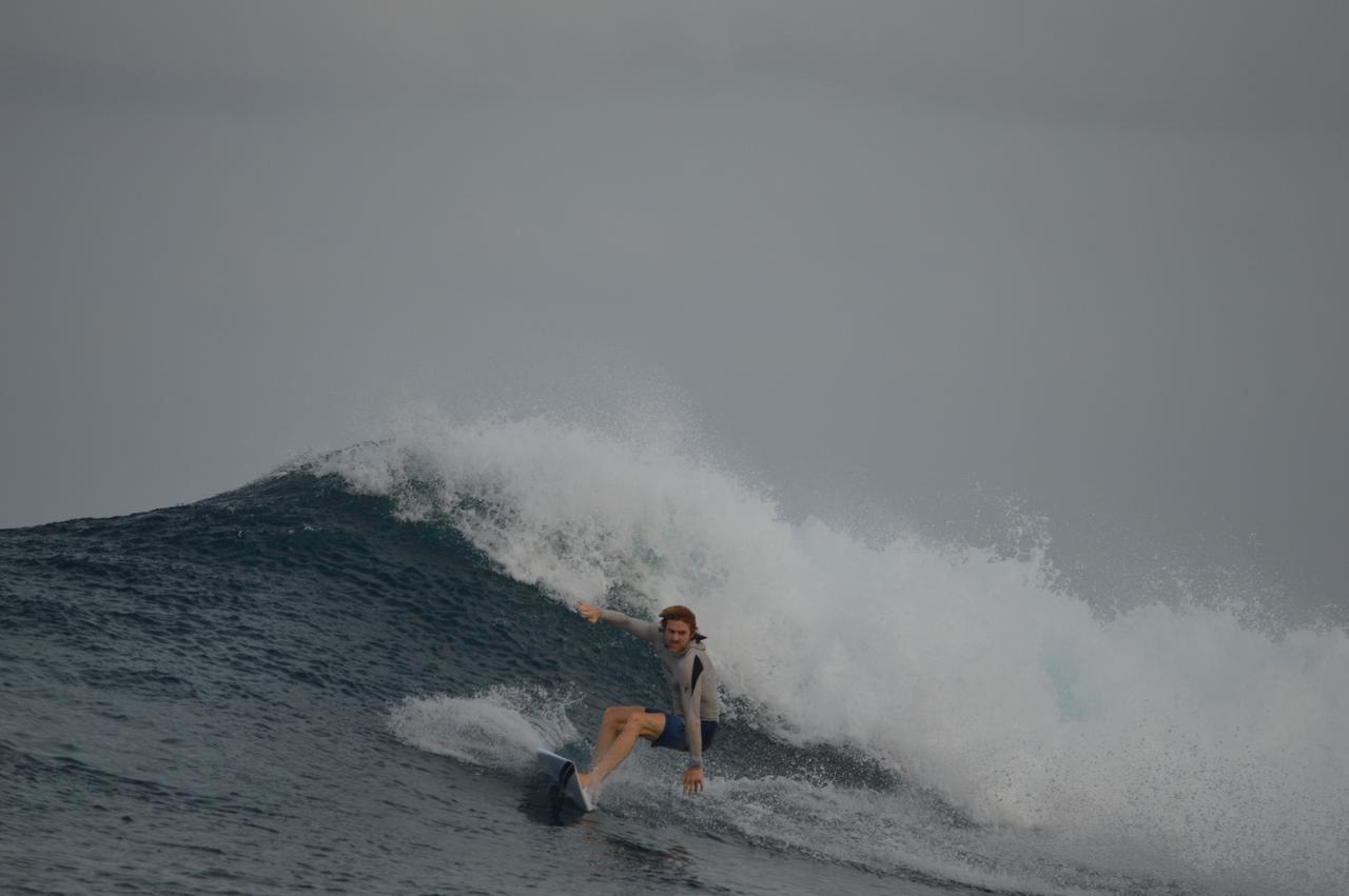 Hôtel Surf Trip Maldives à Thulusdhoo Extérieur photo
